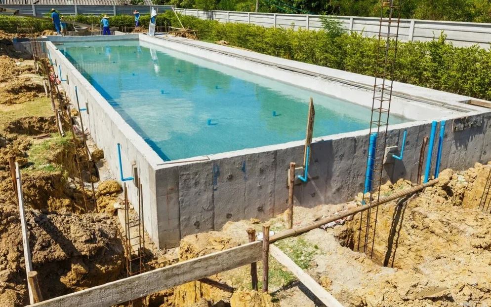 swiming pool construct